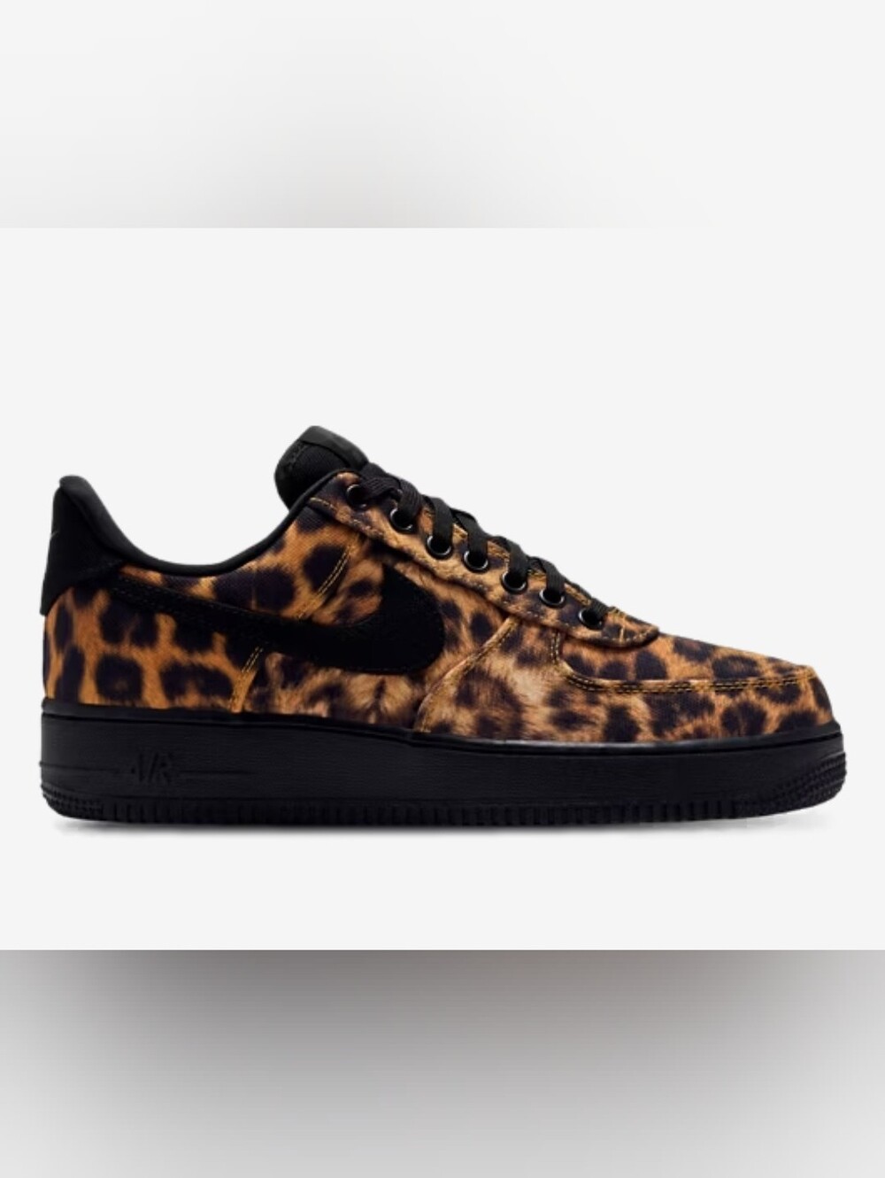Nike Air Force 1 07 SE Leopard Print Shoes Customized with Swarovski Crystals - Picture 4 of 4